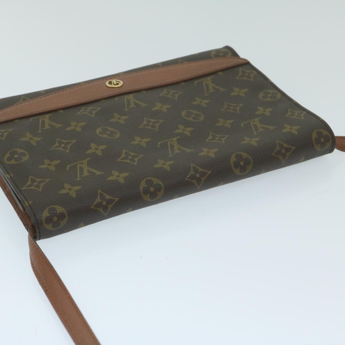 LOUIS VUITTON Monogram Bordeaux 27 Shoulder Bag M51797 LV Auth 63759