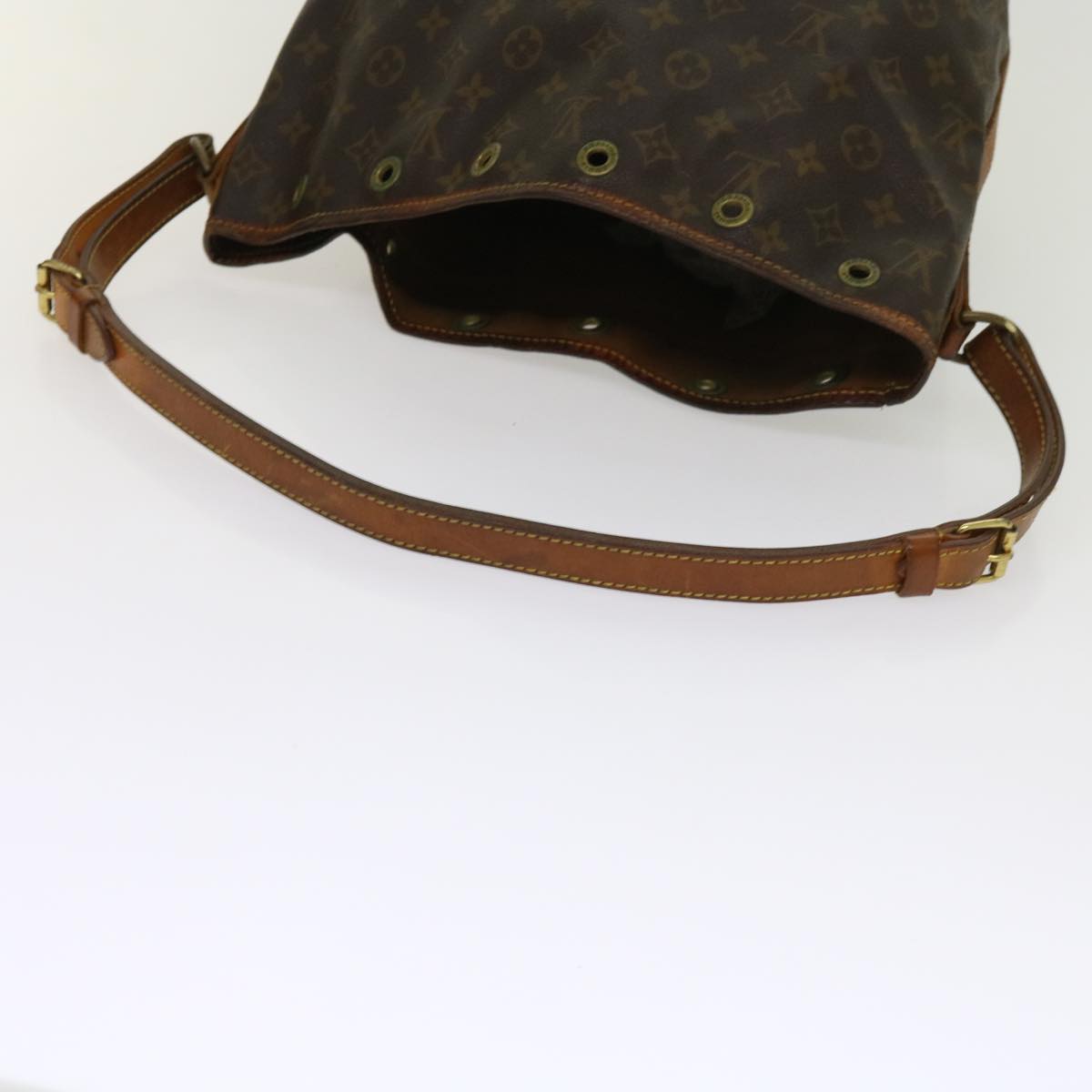 LOUIS VUITTON Monogram Petit Noe Shoulder Bag M42226 LV Auth 63788