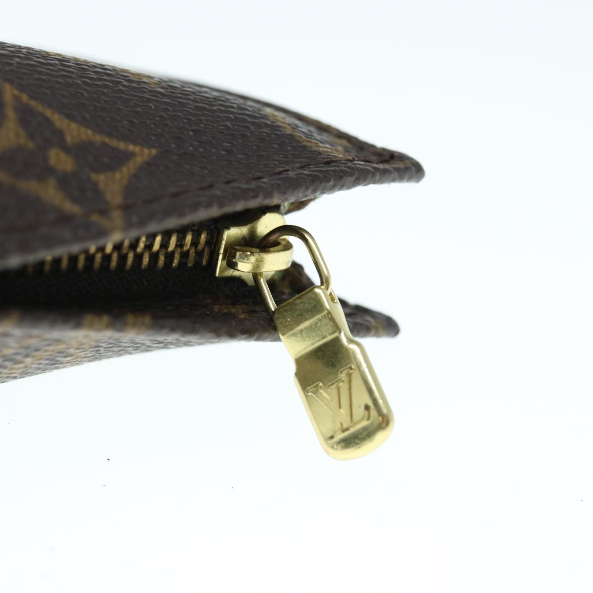 LOUIS VUITTON Monogram Bucket PM Pouch Accessory Pouch LV Auth 63916