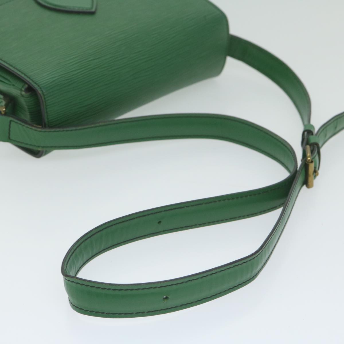 LOUIS VUITTON Epi Cartouchiere MM Shoulder Bag Green M52244 LV Auth 63945