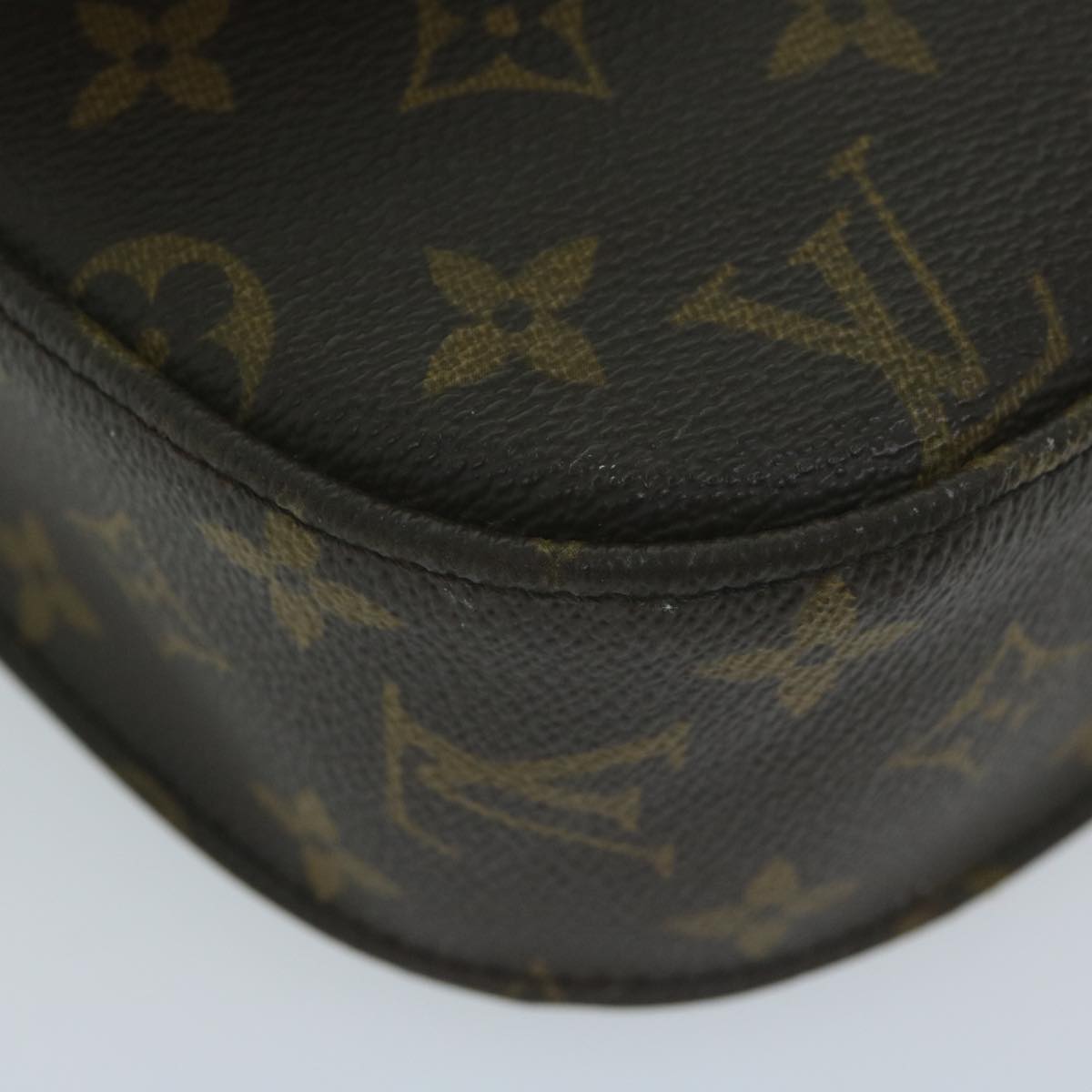 LOUIS VUITTON Monogram Saint Cloud GM Shoulder Bag M51242 LV Auth 64057