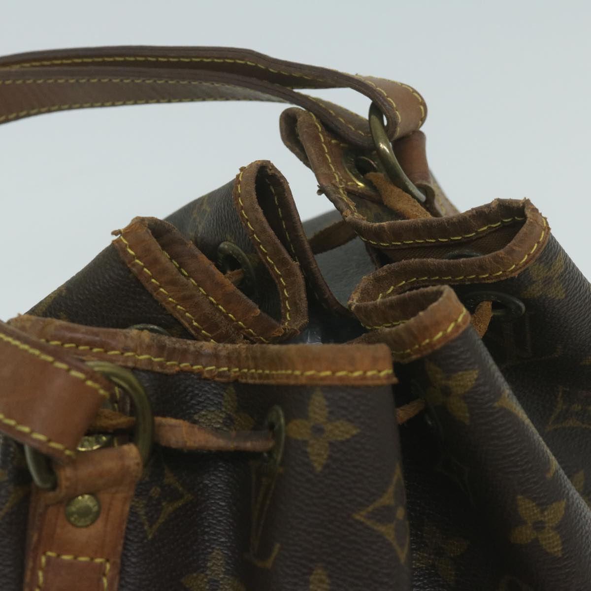 LOUIS VUITTON Monogram Petit Noe Shoulder Bag M42226 LV Auth 64088