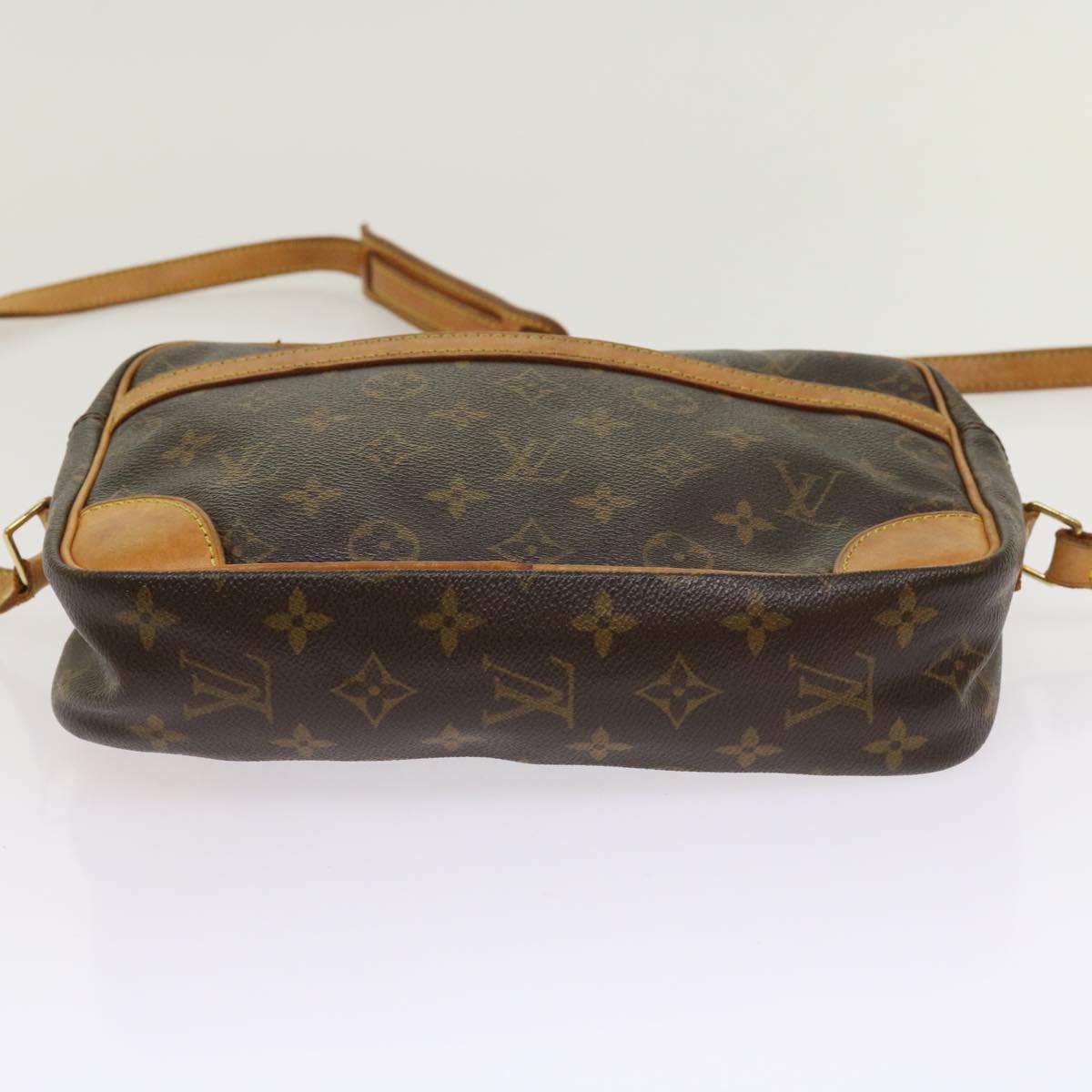 LOUIS VUITTON Monogram Trocadero 27 Shoulder Bag M51274 LV Auth 64236