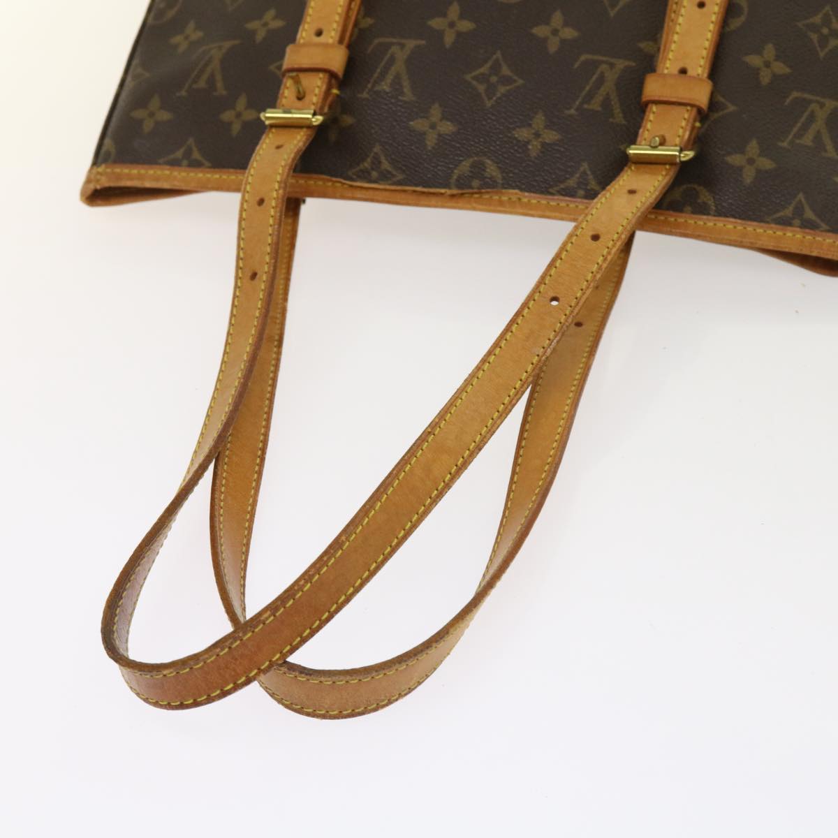 LOUIS VUITTON Monogram Bucket GM Shoulder Bag M42236 LV Auth 64243