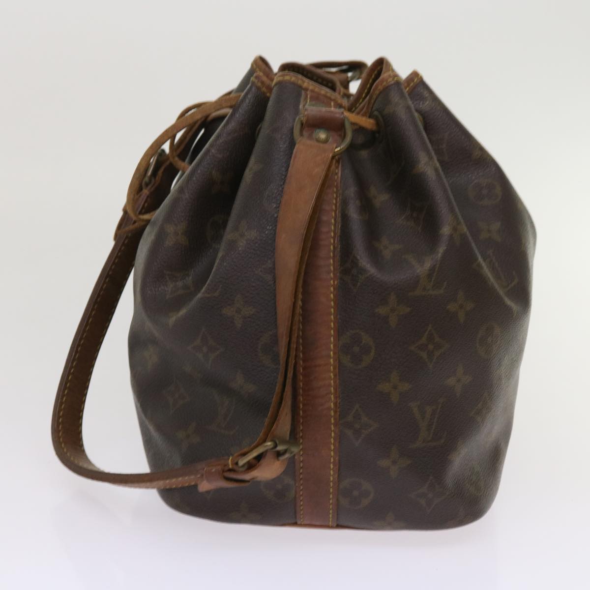 LOUIS VUITTON Monogram Petit Noe Shoulder Bag M42226 LV Auth 64260