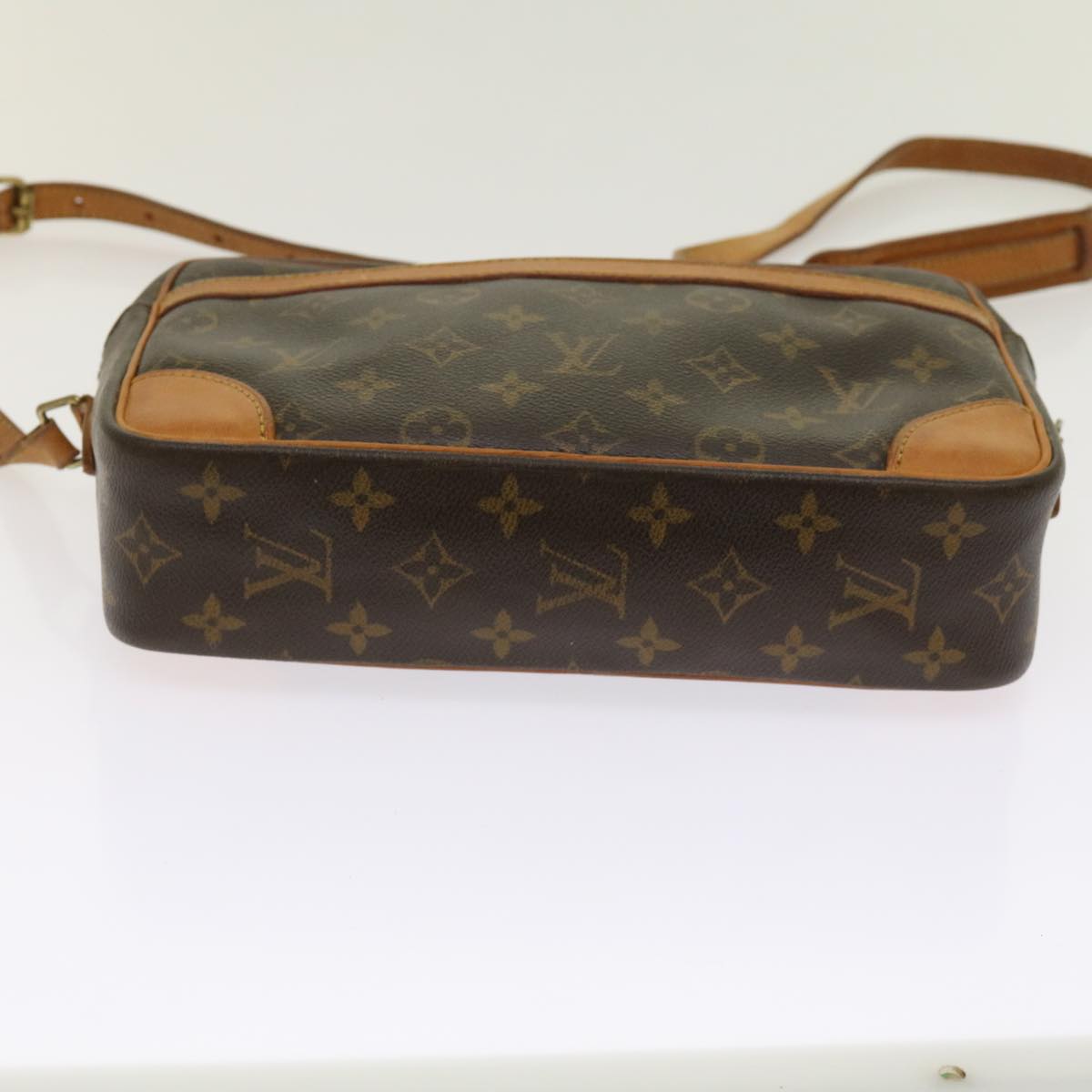 LOUIS VUITTON Monogram Trocadero 27 Shoulder Bag M51274 LV Auth 64319