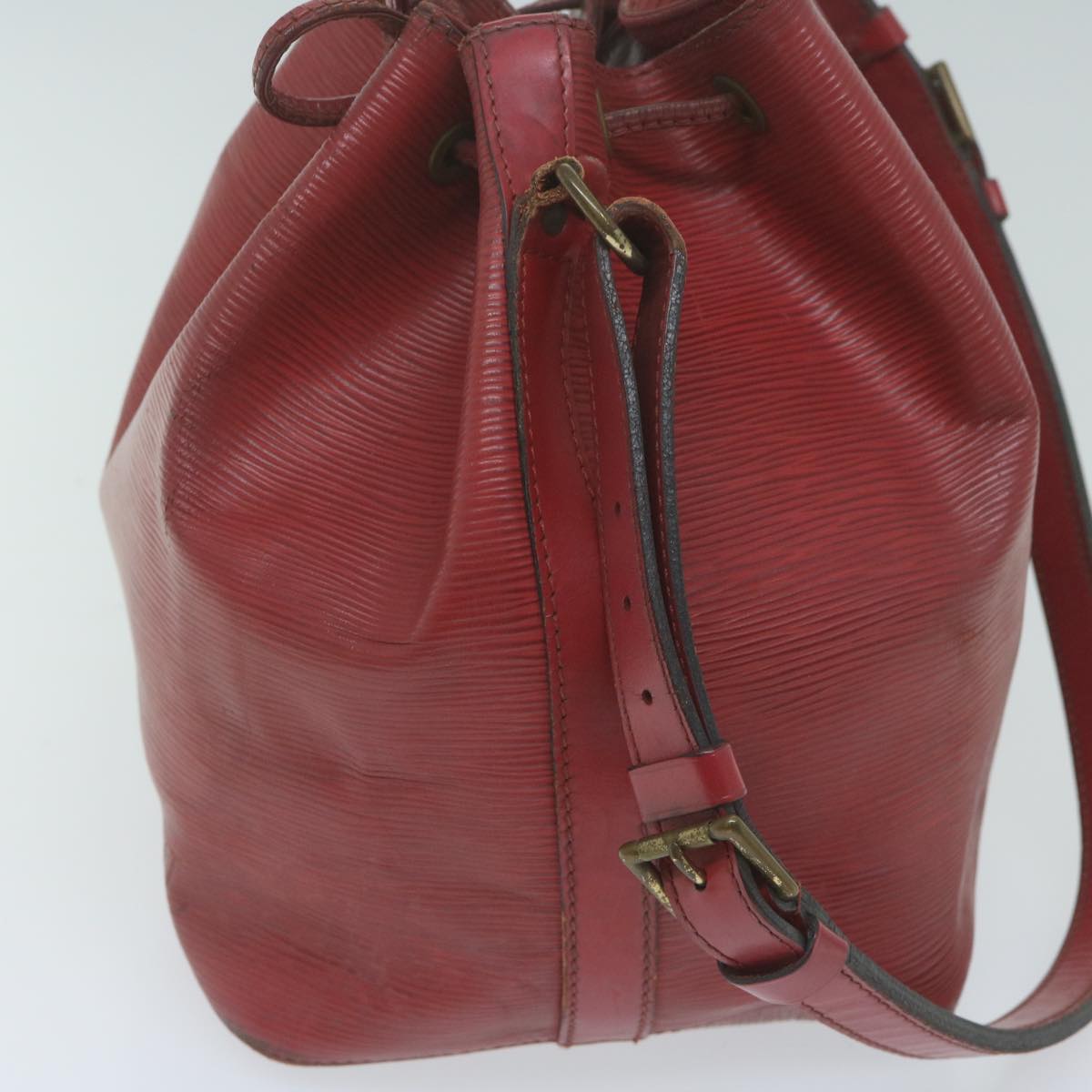 LOUIS VUITTON Epi Petit Noe Shoulder Bag Red M44107 LV Auth 64342