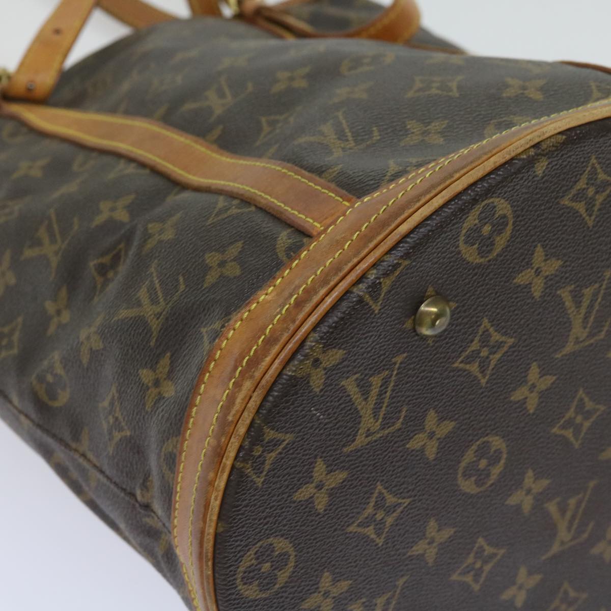 LOUIS VUITTON Monogram Bucket GM Shoulder Bag M42236 LV Auth 64420