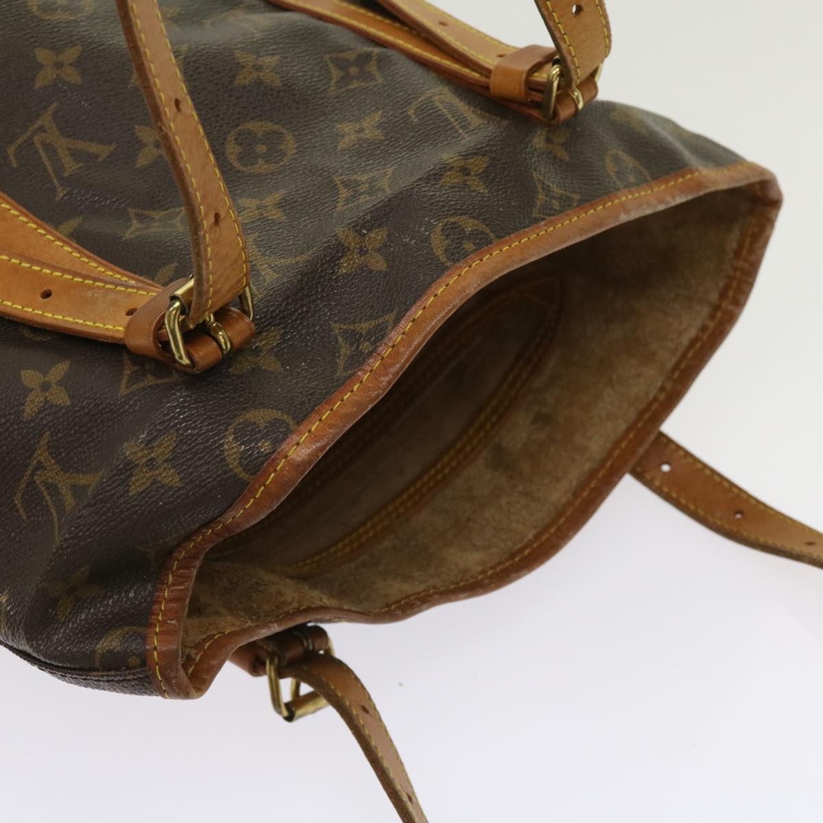 LOUIS VUITTON Monogram Bucket GM Shoulder Bag M42236 LV Auth 64421