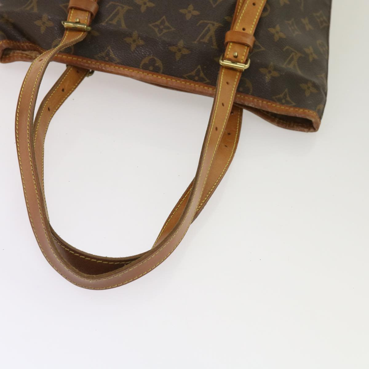 LOUIS VUITTON Monogram Bucket GM Shoulder Bag M42236 LV Auth 64421