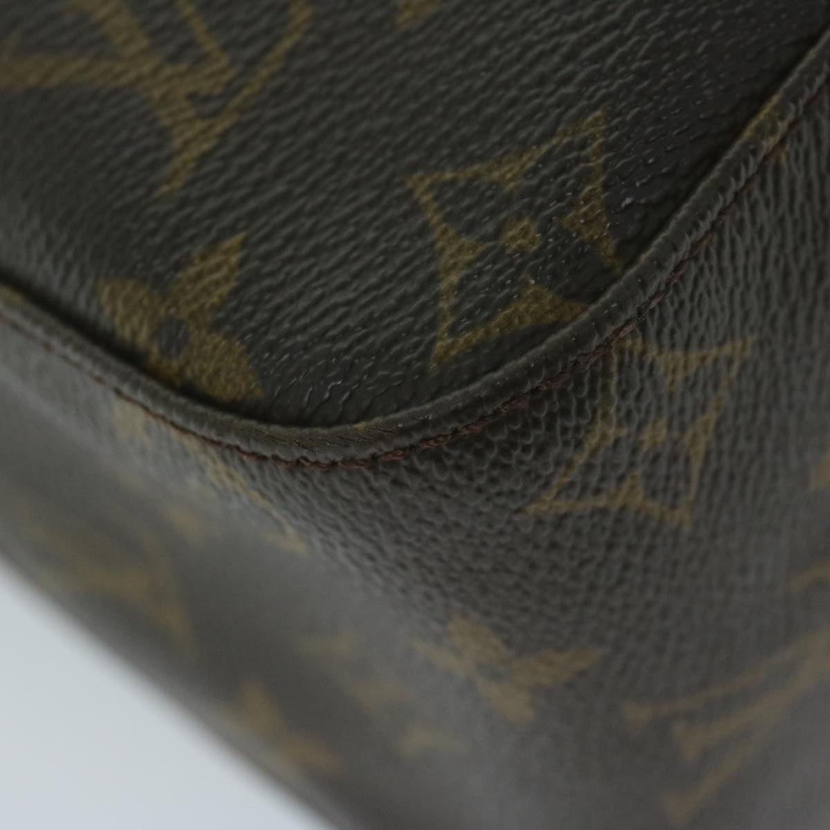 LOUIS VUITTON Monogram Looping GM Shoulder Bag M51145 LV Auth 64570