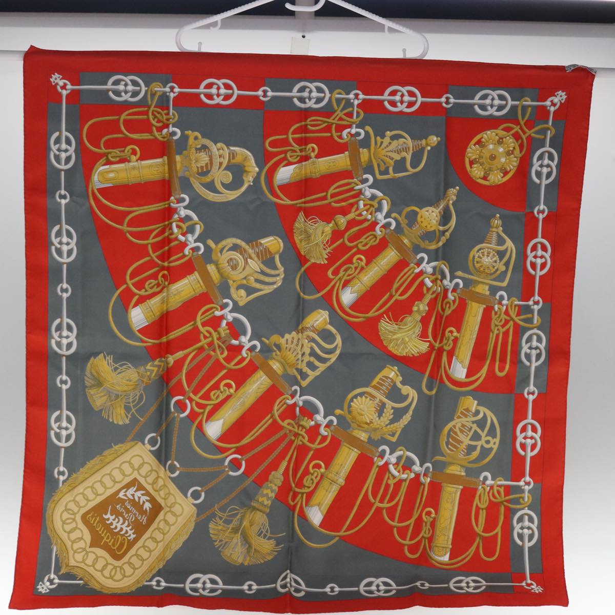 HERMES Carre 90 Cliquetis Scarf Silk Red Auth 64620
