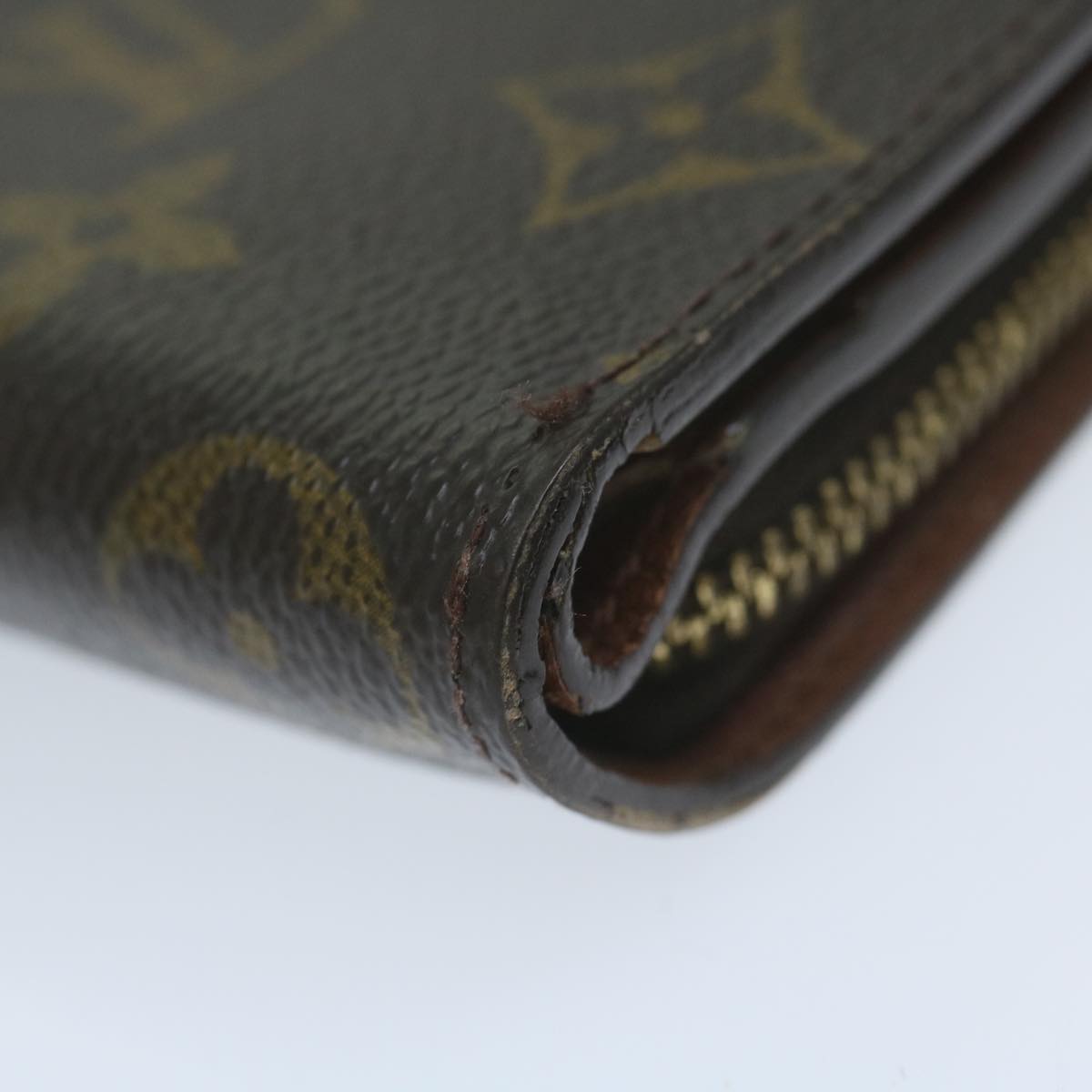 LOUIS VUITTON Monogram Compact Zip Wallet M61667 LV Auth 64627