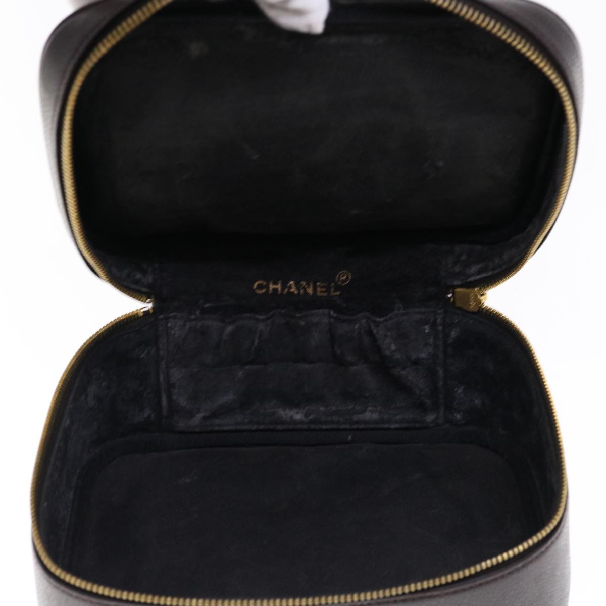 CHANEL Vanity Cosmetic Pouch Caviar Skin Brown CC Auth 64723