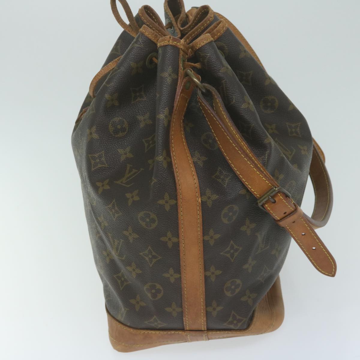 LOUIS VUITTON Monogram Noe Shoulder Bag M42224 LV Auth 64747