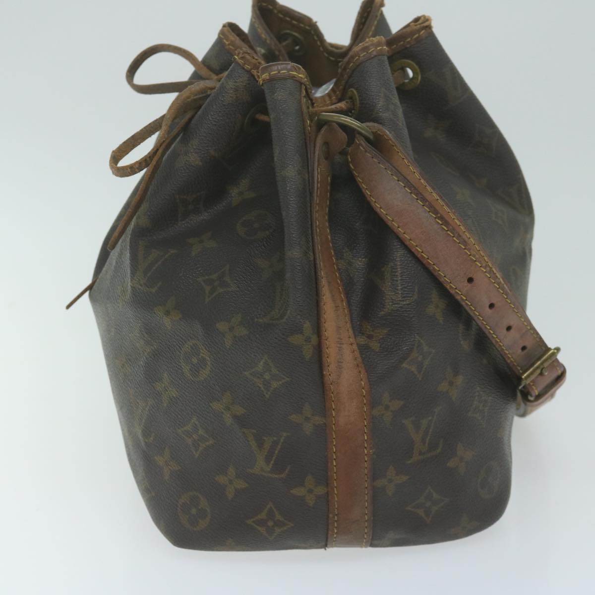 LOUIS VUITTON Monogram Petit Noe Shoulder Bag M42226 LV Auth 64748