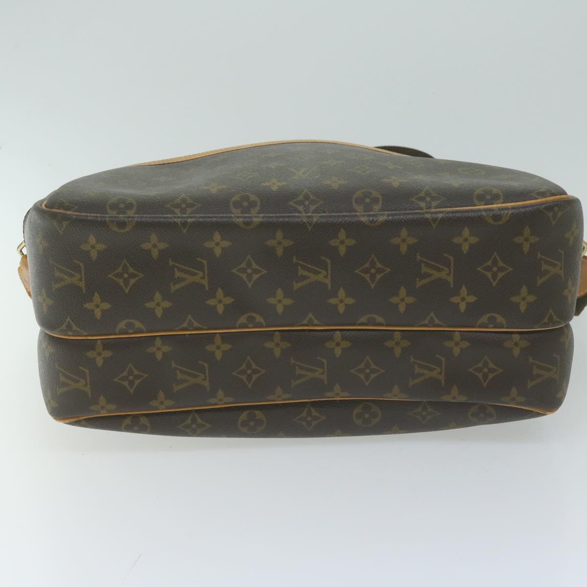 LOUIS VUITTON Monogram Reporter GM Shoulder Bag M45252 LV Auth 64979