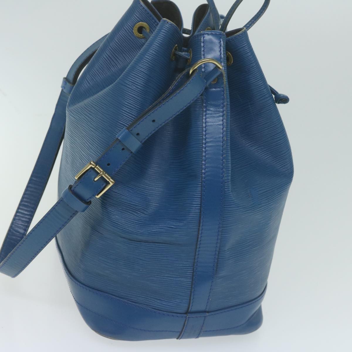 LOUIS VUITTON Epi Noe Shoulder Bag Blue M44005 LV Auth 64990