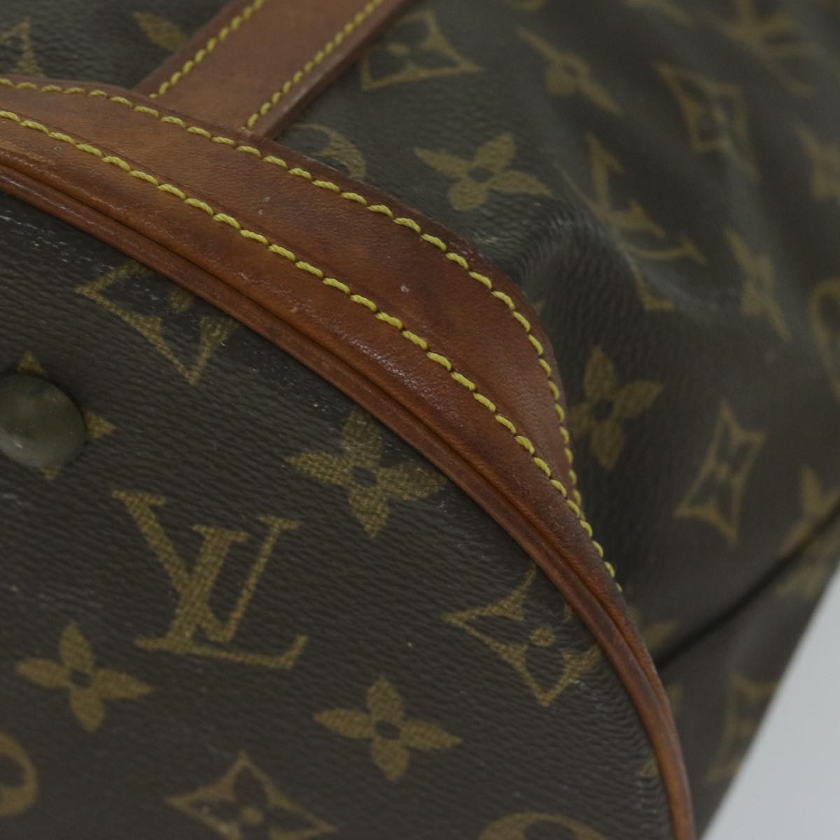 LOUIS VUITTON Monogram Bucket GM Shoulder Bag M42236 LV Auth 64998