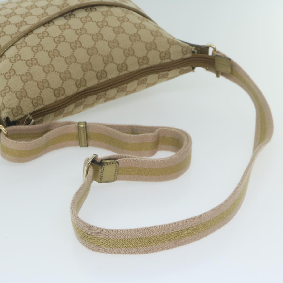 GUCCI GG Canvas Sherry Line Shoulder Bag Beige Gold Pink 145857 Auth 65168