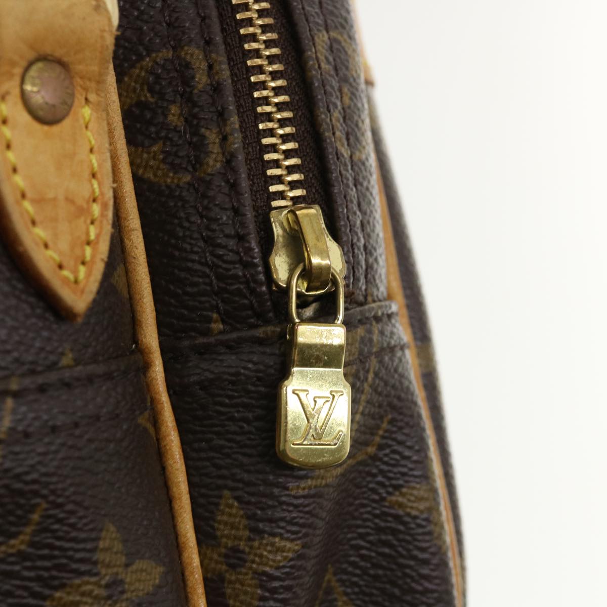 LOUIS VUITTON Monogram Reporter PM Shoulder Bag M45254 LV Auth ac1106