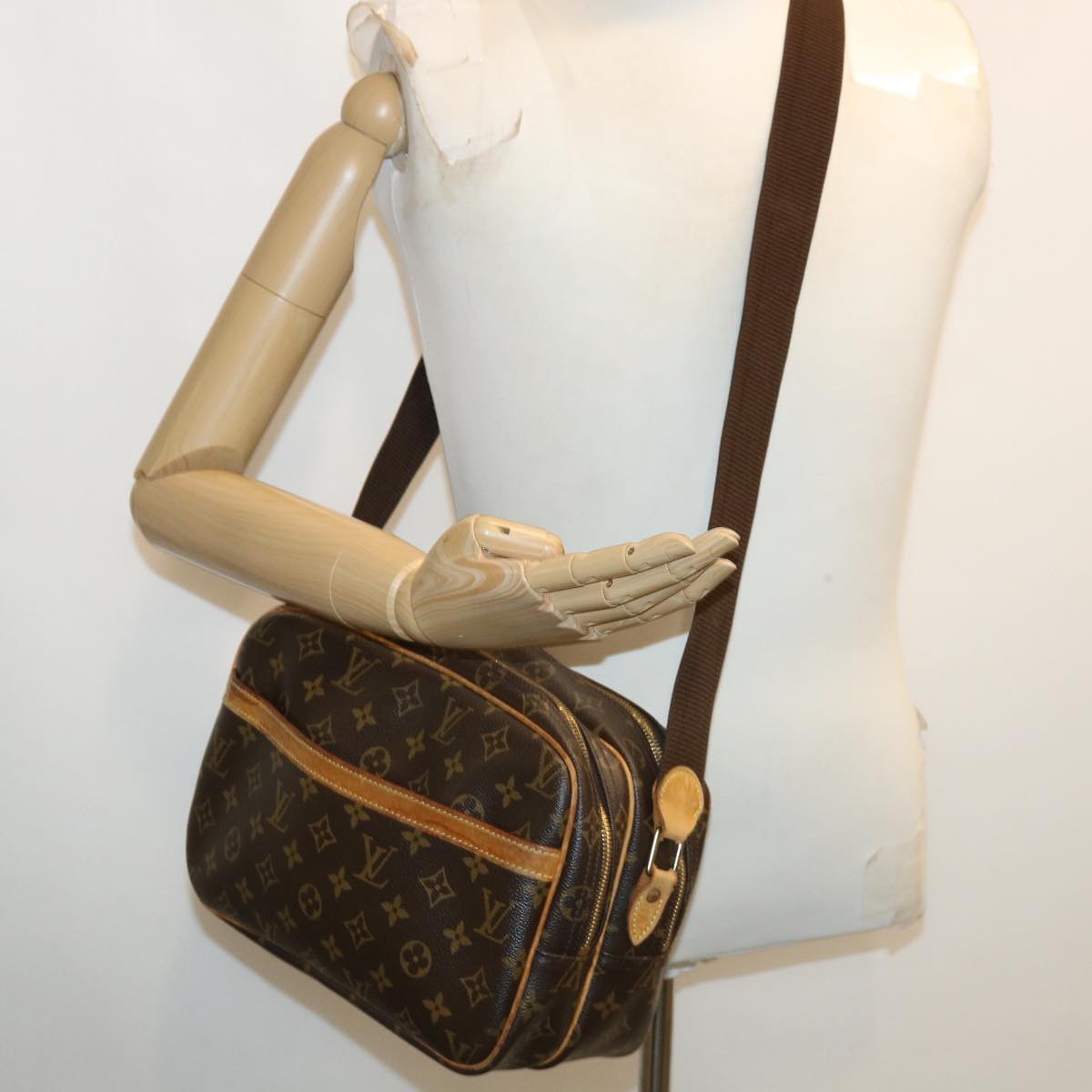 LOUIS VUITTON Monogram Reporter PM Shoulder Bag M45254 LV Auth ac1106