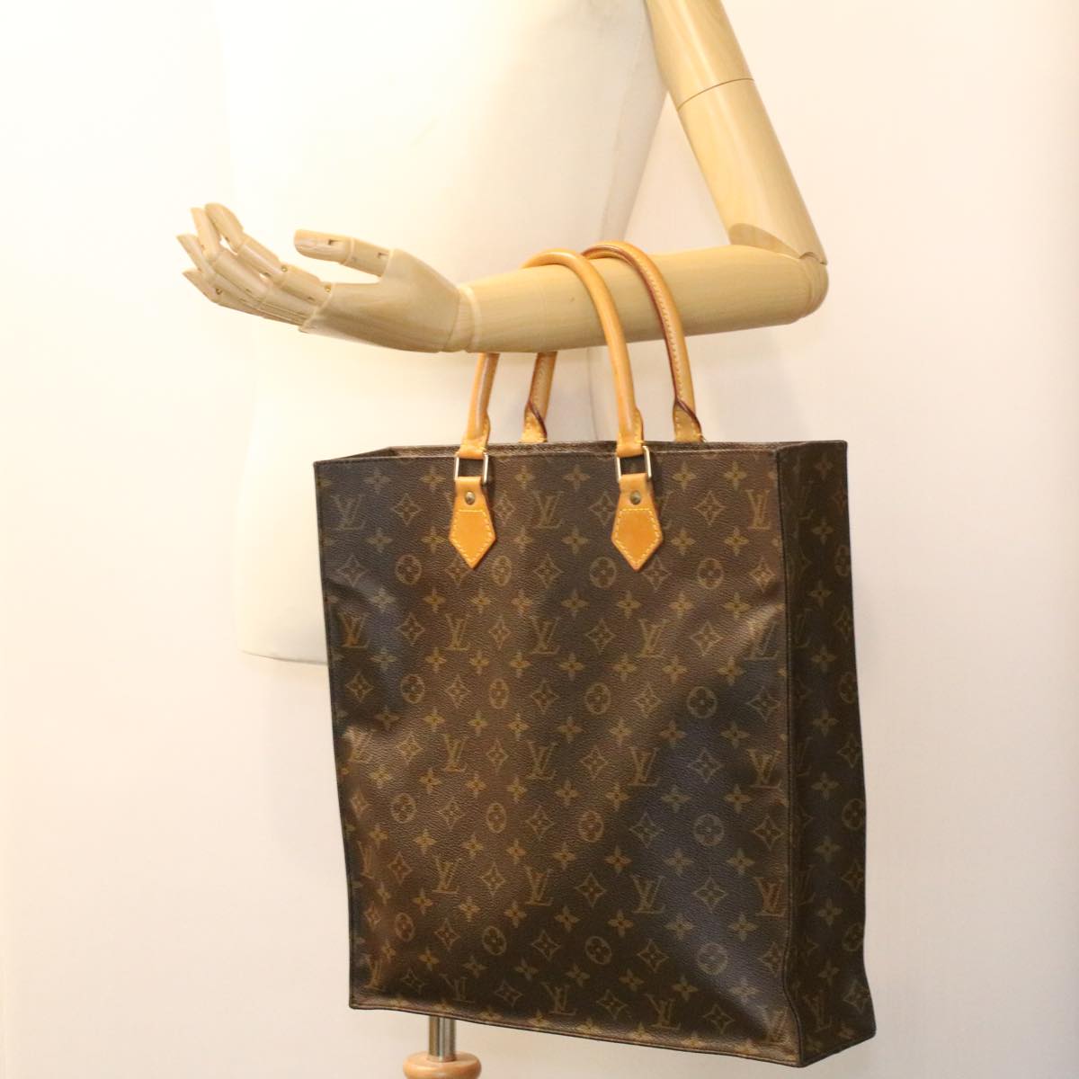 LOUIS VUITTON Monogram Sac Plat Hand Bag M51140 LV Auth ac1466