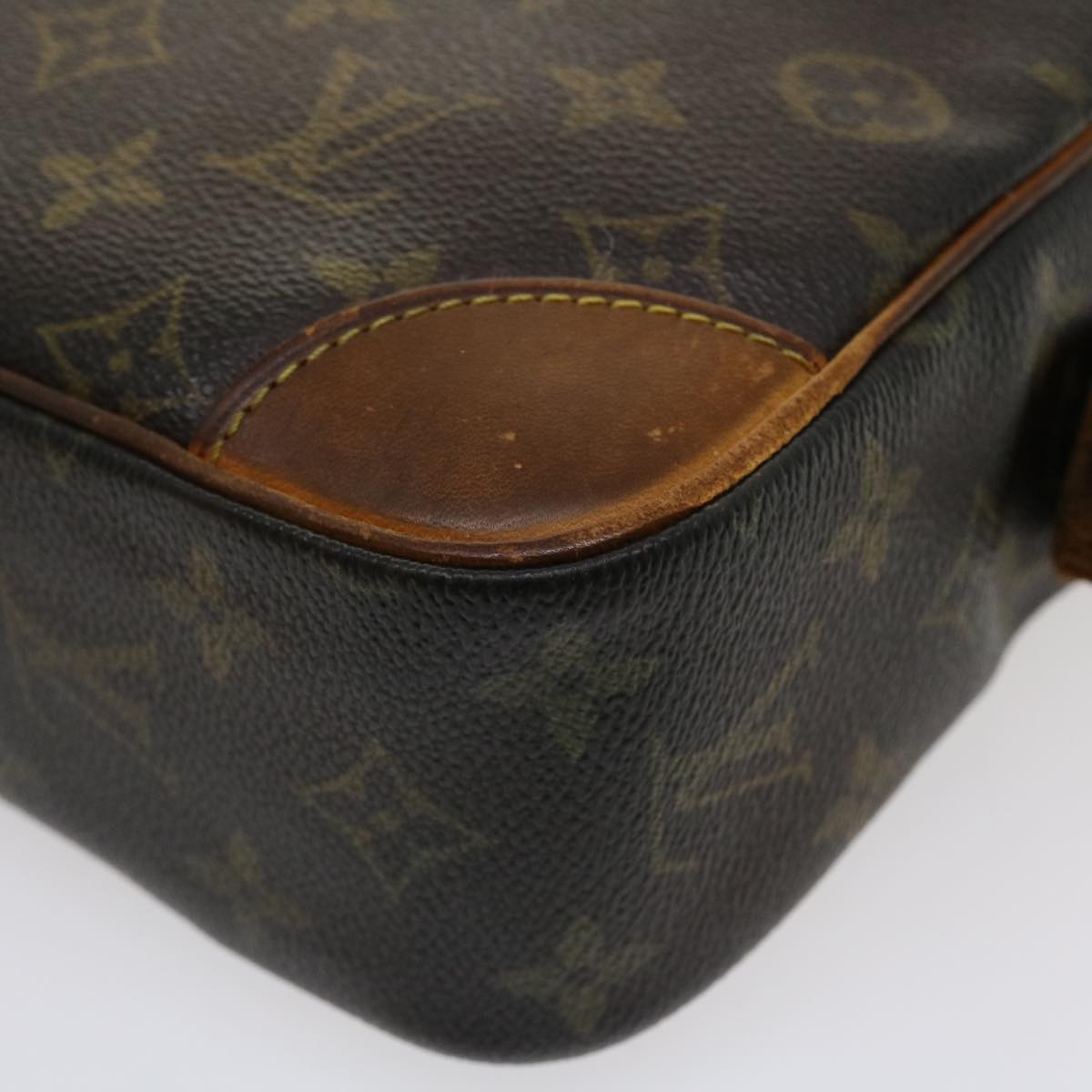 LOUIS VUITTON Monogram Compiegne 28 Clutch Bag M51845 LV Auth ac1670