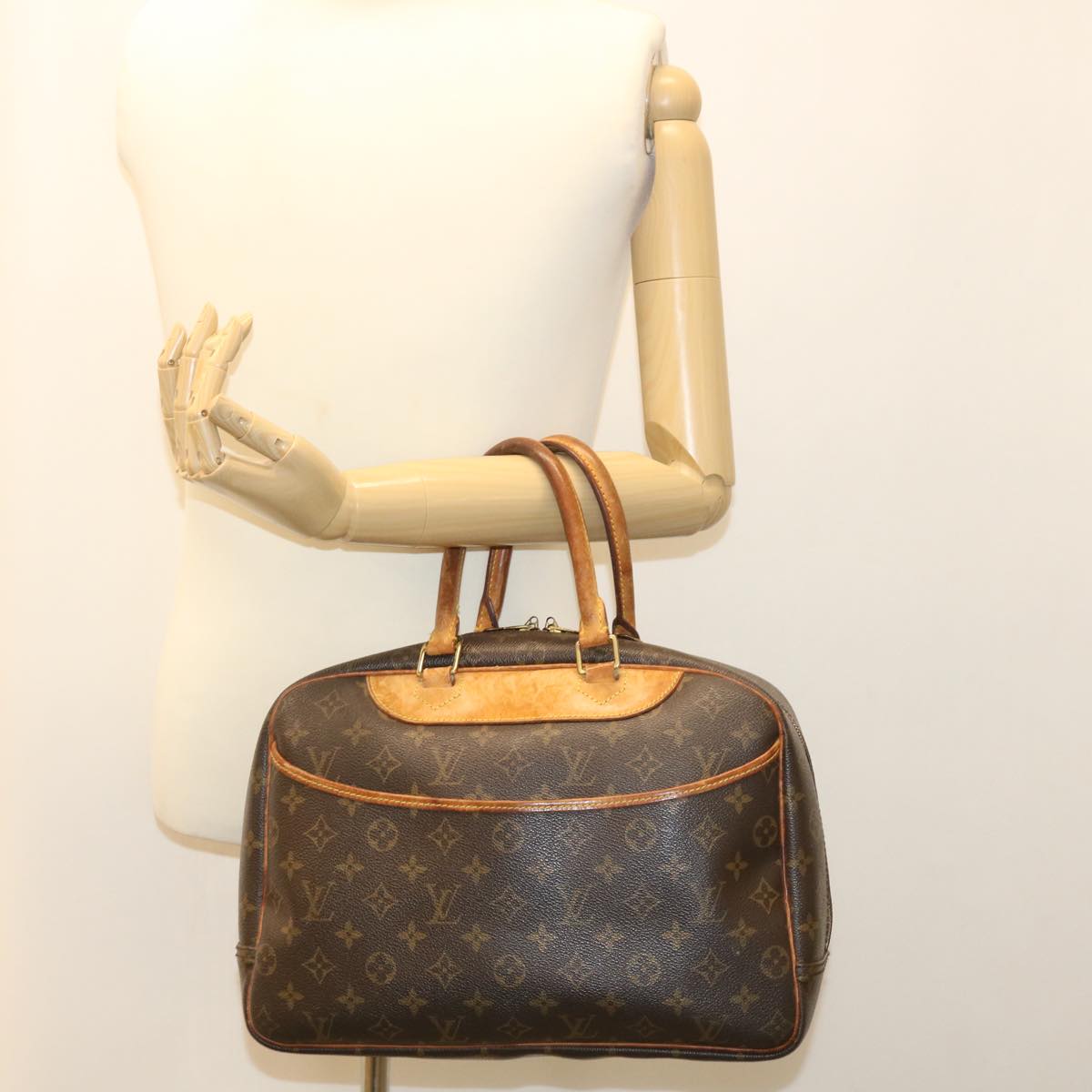 LOUIS VUITTON Monogram Deauville Hand Bag M47270 LV Auth ac1775