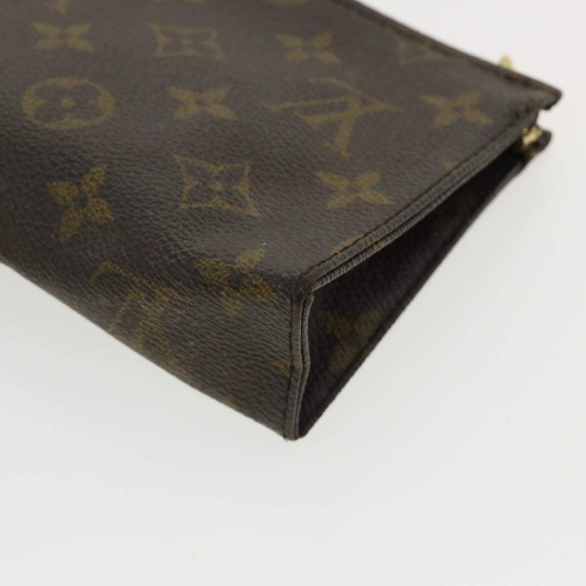 LOUIS VUITTON Monogram Poche Toilette 15 Pouch M47546 LV Auth ac1789