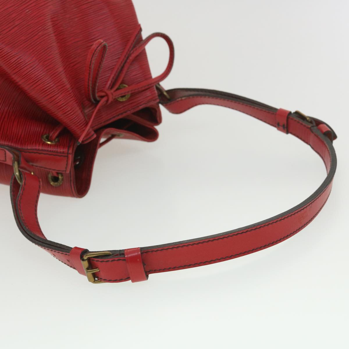 LOUIS VUITTON Epi Petit Noe Shoulder Bag Red M44107 LV Auth ac1880