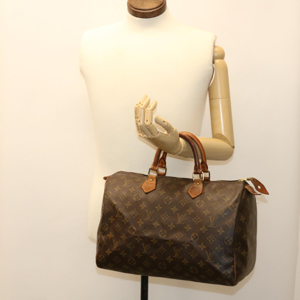 LOUIS VUITTON Monogram Speedy 35 Hand Bag M41524 LV Auth ac1889