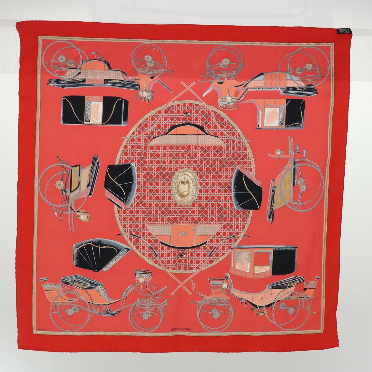 HERMES Carre 65 LES VOITURES A TRANSFORMATION Scarf Silk Red Auth ac2150