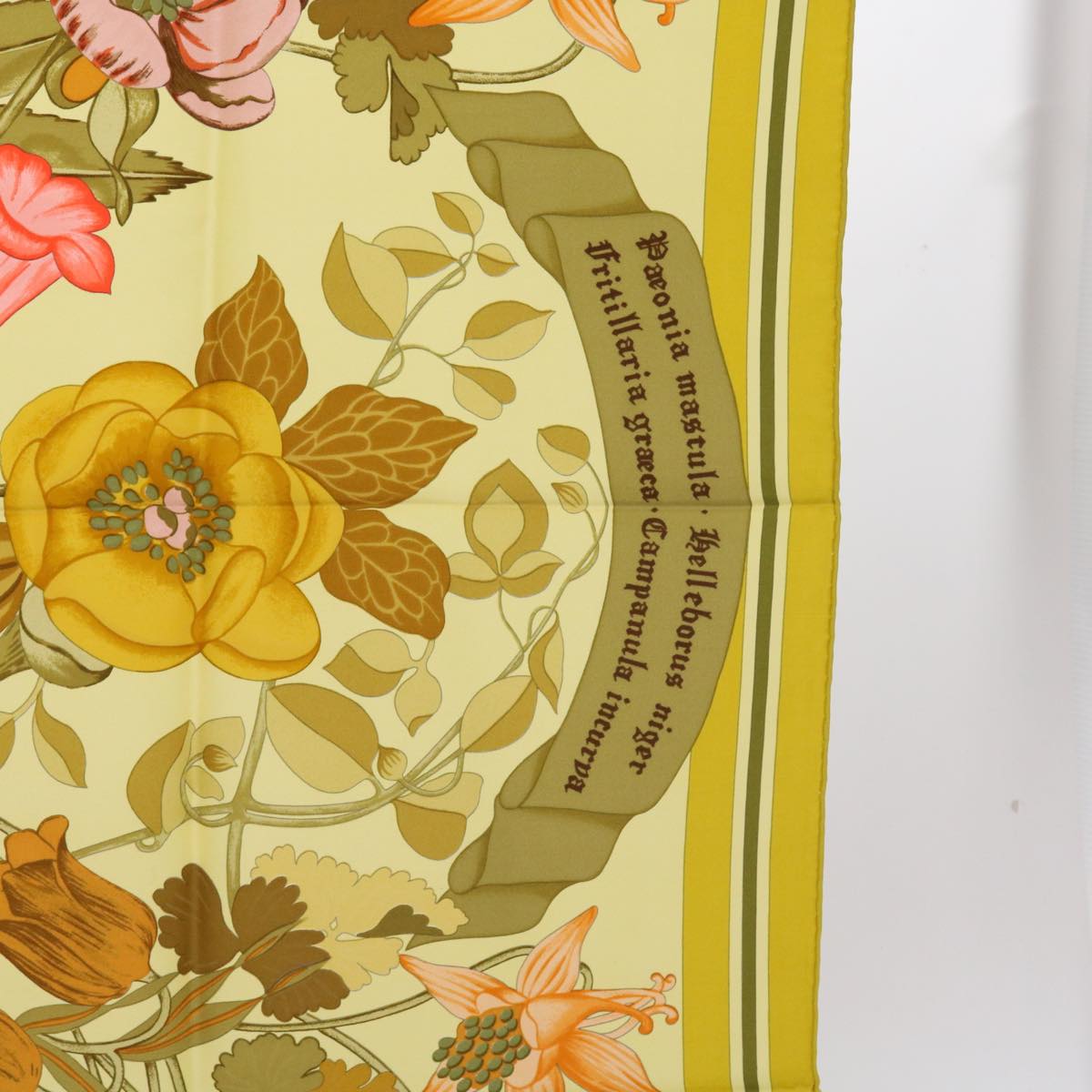HERMES Carre 90 Fleurs d'Hellade Scarf Silk Yellow Auth ac2221