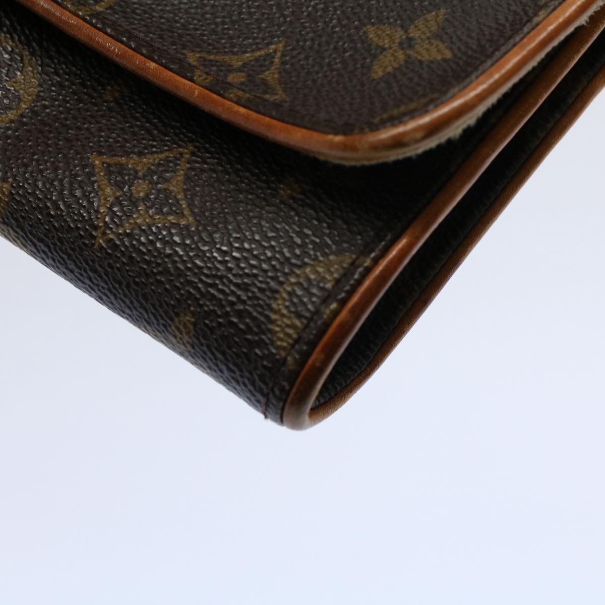 LOUIS VUITTON Monogram Pochette Twin GM Shoulder Bag M51852 LV Auth ac2276