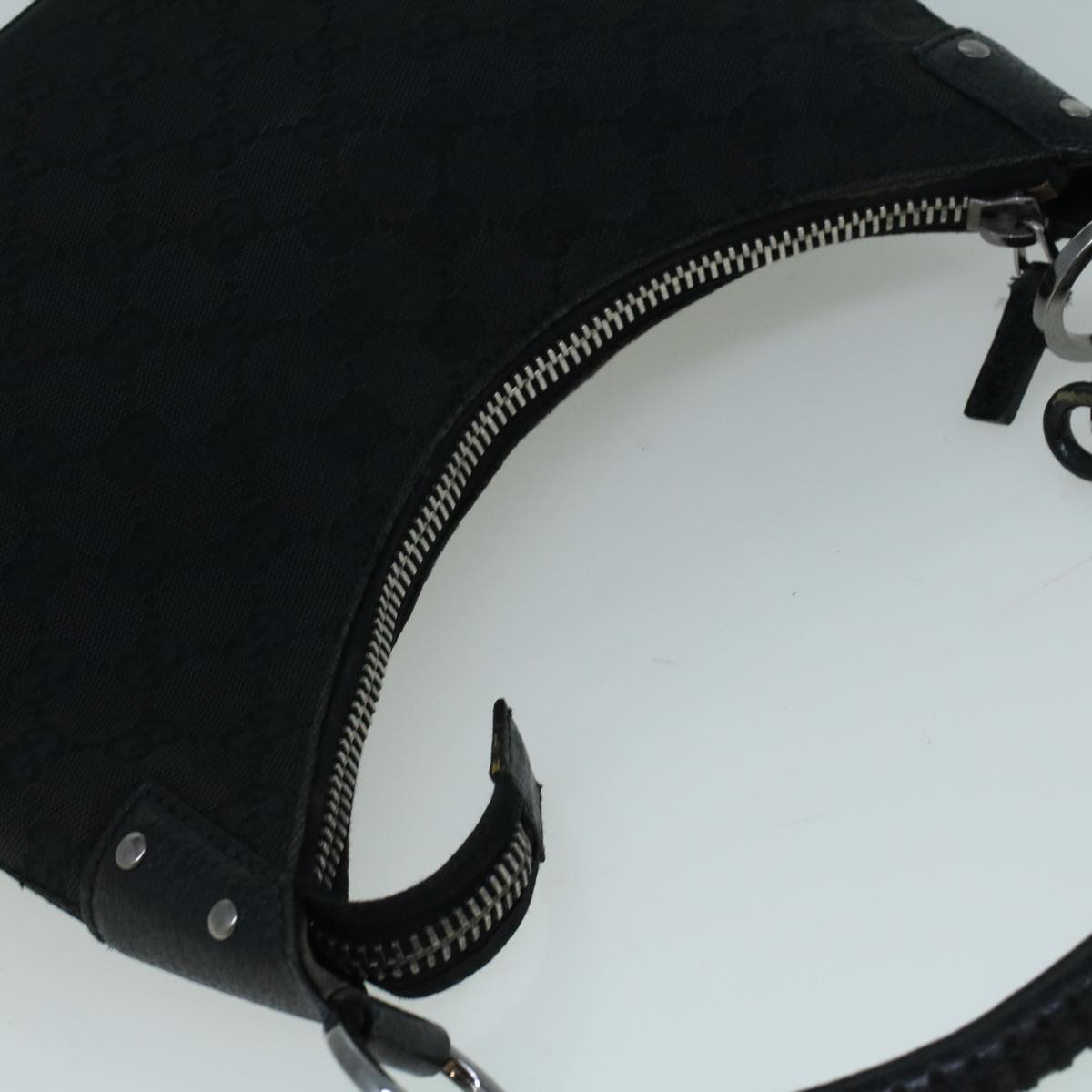 GUCCI GG Canvas Shoulder Bag Black 115002 Auth ac2280