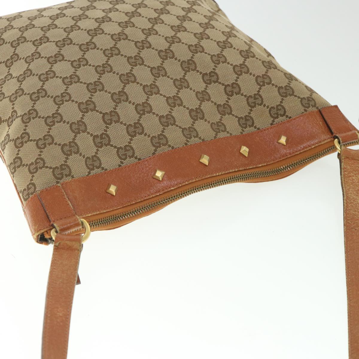 GUCCI GG Canvas Shoulder Bag Beige 120894 Auth ac2335