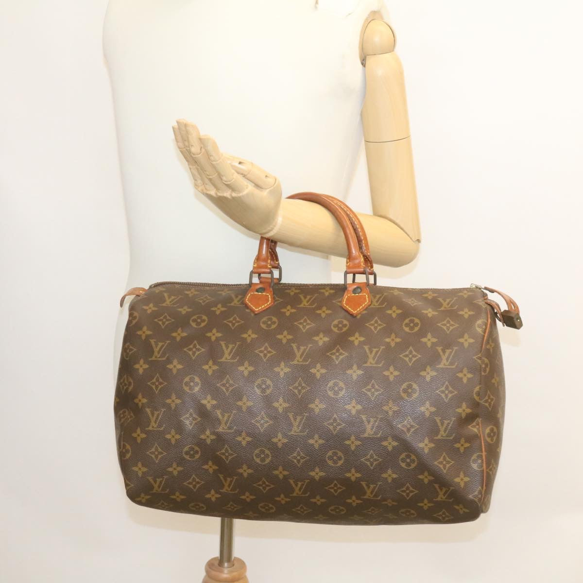 LOUIS VUITTON Monogram Speedy 40 Hand Bag M41522 LV Auth  ac339