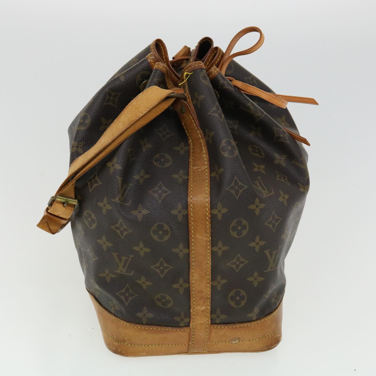 LOUIS VUITTON Monogram Noe Shoulder Bag M42224 LV Auth ac965