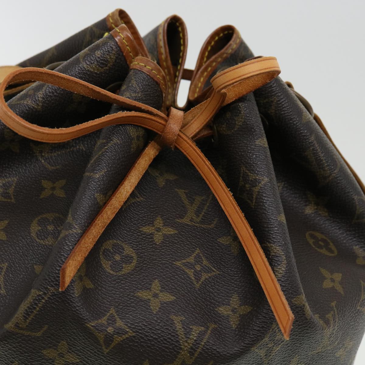 LOUIS VUITTON Monogram Noe Shoulder Bag M42224 LV Auth ac965