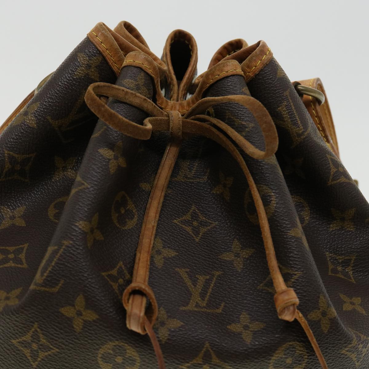 LOUIS VUITTON Monogram Petit Noe Shoulder Bag M42226 LV Auth ac967