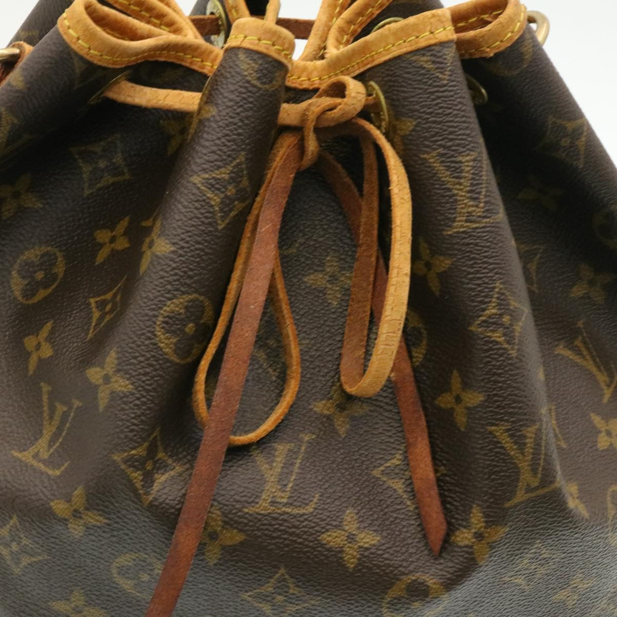 LOUIS VUITTON Monogram Noe Shoulder Bag M42224 LV Auth ai186