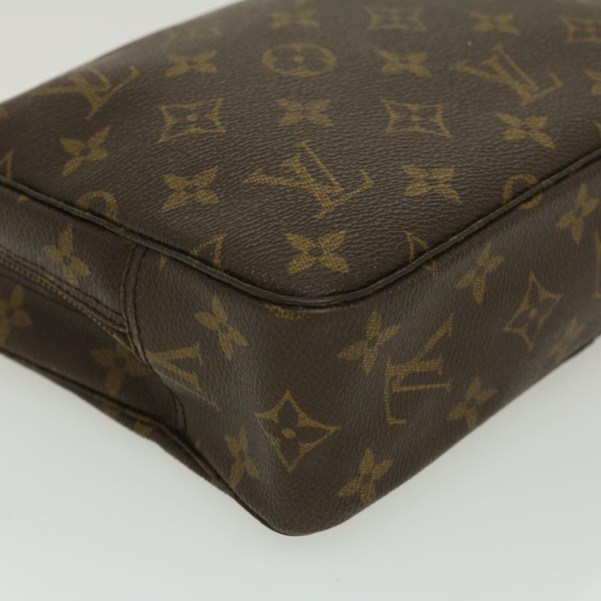 LOUIS VUITTON Monogram Trousse Toilette 23 Clutch Bag M47524 LV Auth ai410