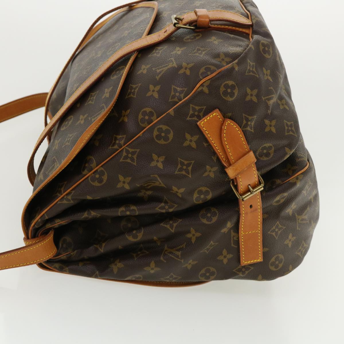 LOUIS VUITTON Monogram Saumur 43 Shoulder Bag M42252 LV Auth ai550