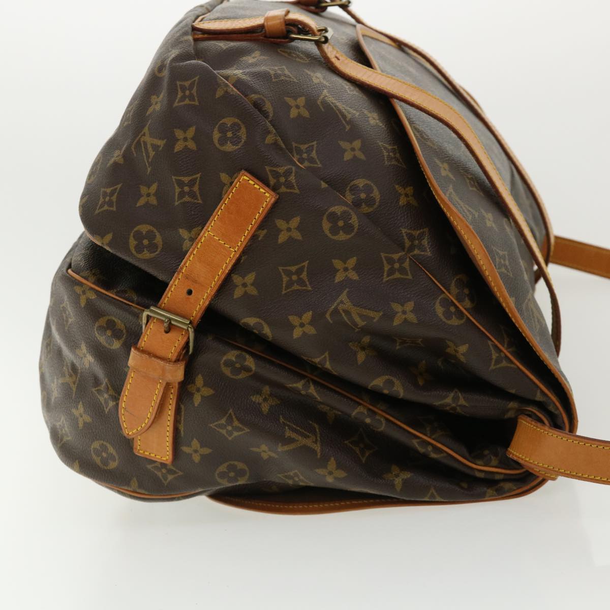 LOUIS VUITTON Monogram Saumur 43 Shoulder Bag M42252 LV Auth ai550