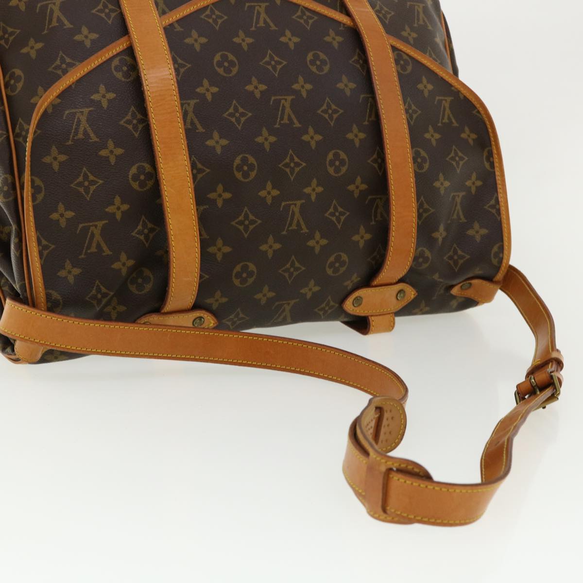 LOUIS VUITTON Monogram Saumur 43 Shoulder Bag M42252 LV Auth ai550