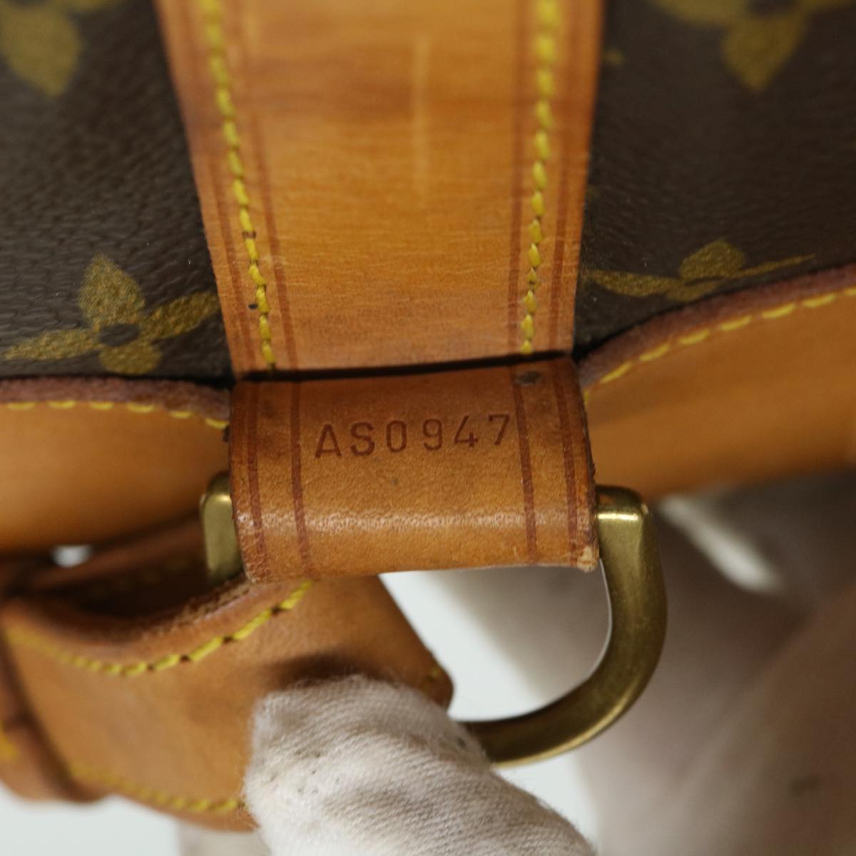 LOUIS VUITTON Monogram Randonnee PM Shoulder Bag M42243 LV Auth am3199