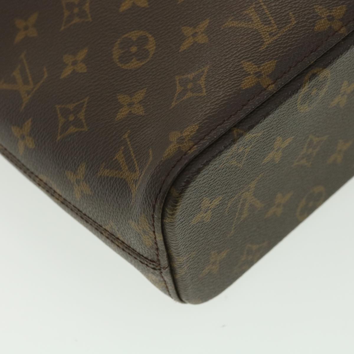 LOUIS VUITTON Monogram Luco Tote Bag M51155 LV Auth am3503