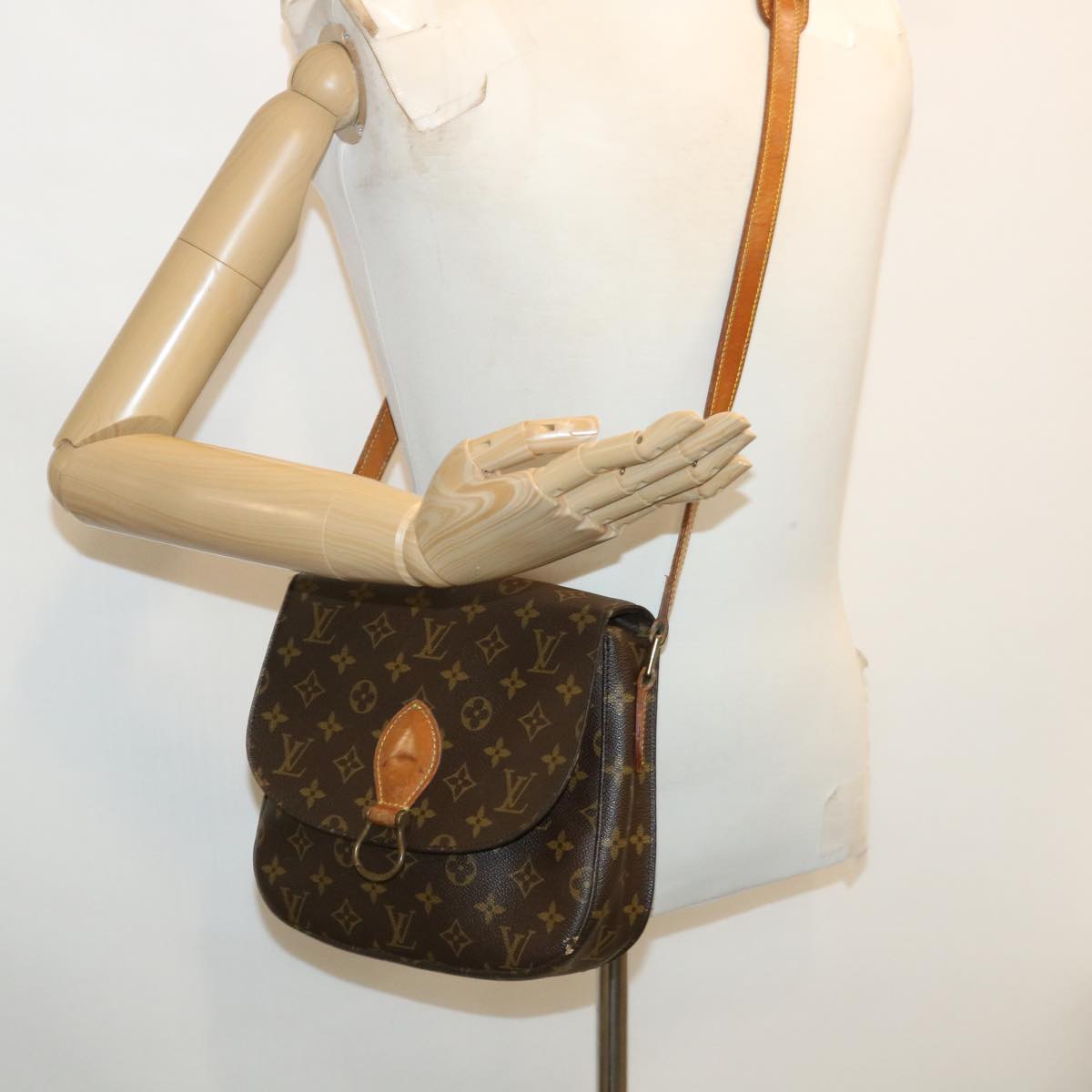 LOUIS VUITTON Monogram Saint Cloud GM Shoulder Bag M51242 LV Auth am3512