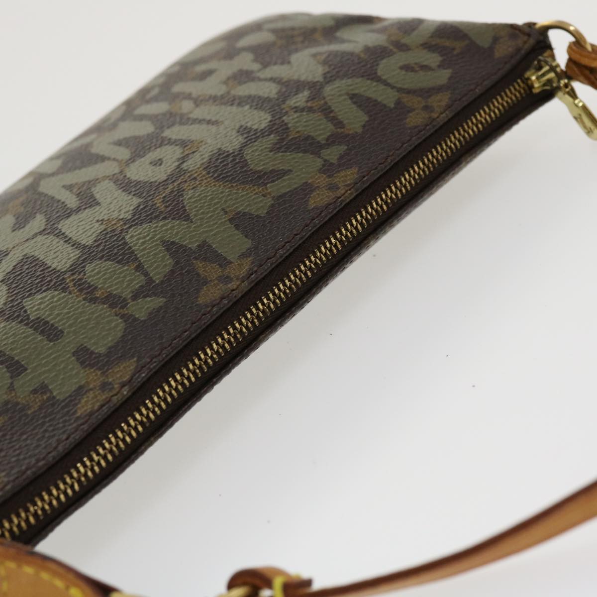 LOUIS VUITTON Monogram Graffiti Pochette Accessoires Pouch M92191 LV Auth am3656